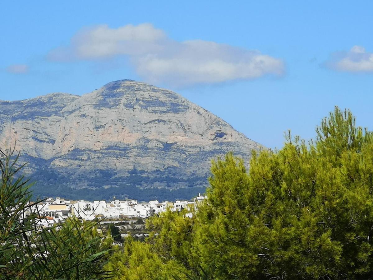 La Madrugada - Luxury Moraira Villa With Sea Views And Private Heated Pool Екстер'єр фото
