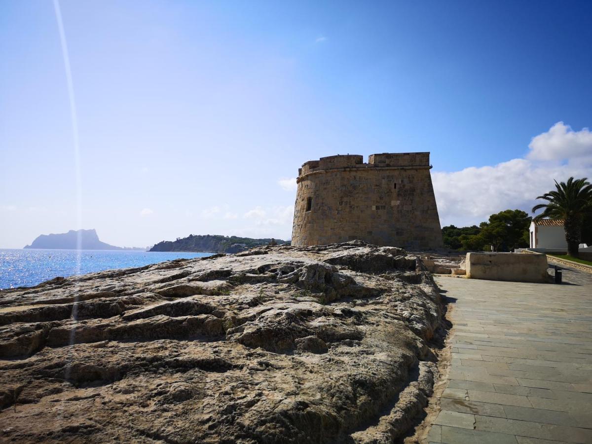 La Madrugada - Luxury Moraira Villa With Sea Views And Private Heated Pool Екстер'єр фото