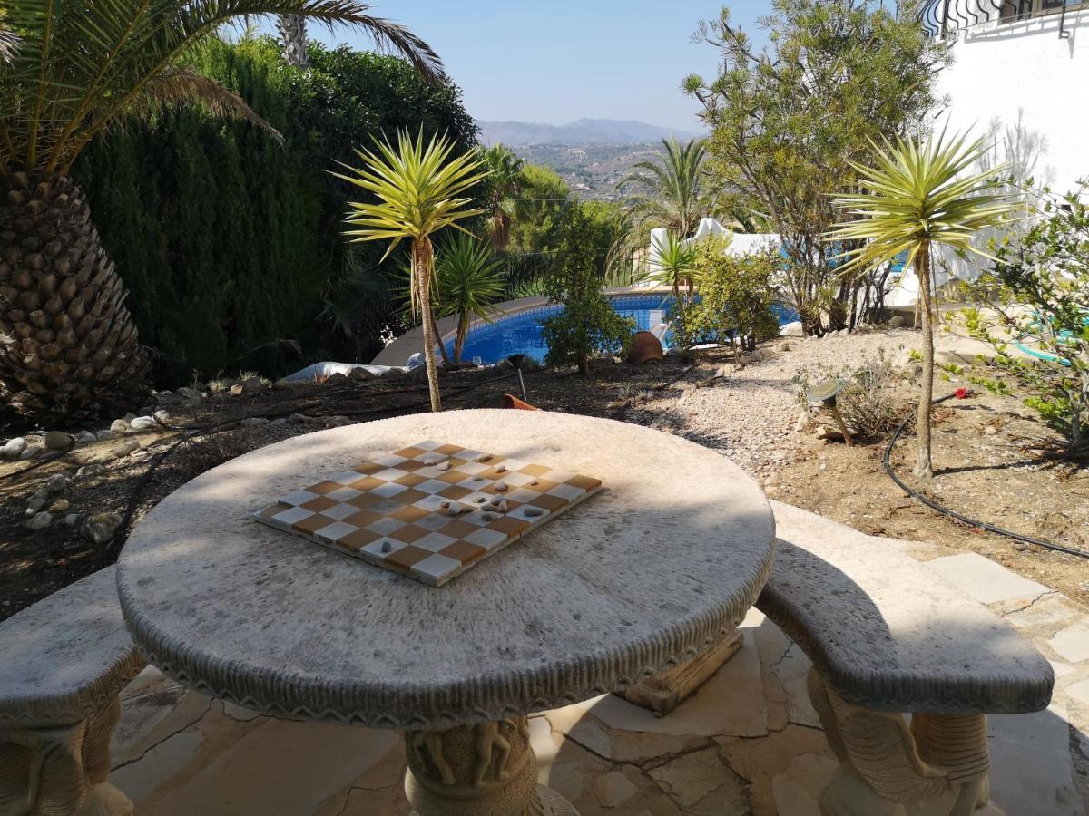 La Madrugada - Luxury Moraira Villa With Sea Views And Private Heated Pool Екстер'єр фото